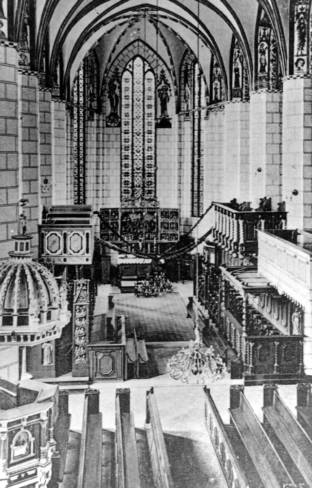 and after the restoration (1909), view of the choir on the eastern side
